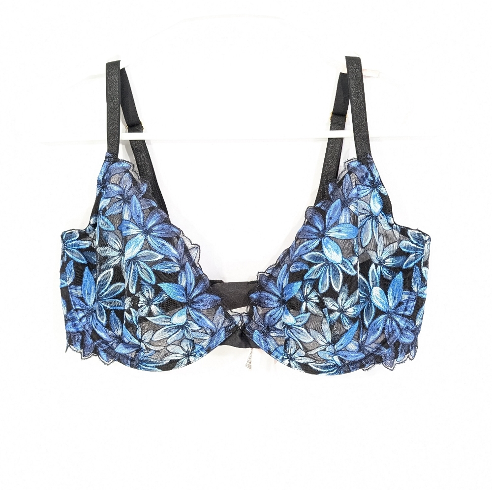 Victoria's Secret Very Sexy Low Cut Demi Bra 32D New Ziggy Sheer Underwire VS